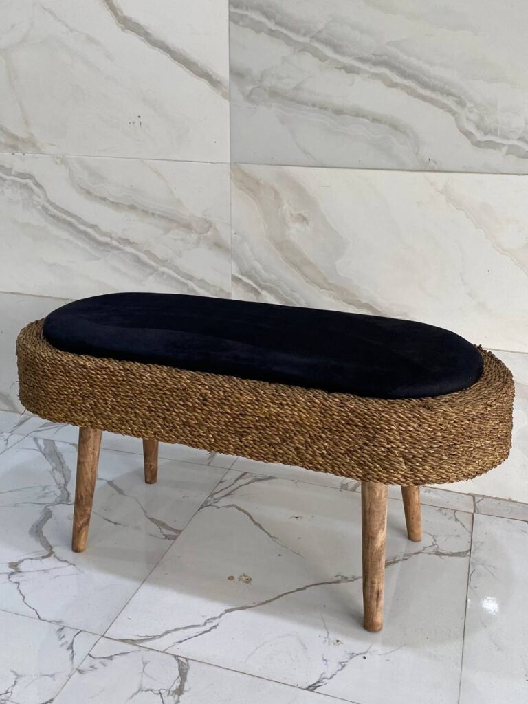 نیمکت بیضی حصیری